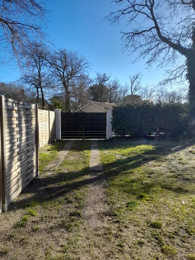 Maison Tiny House 2 Chambres Soulac A 500M Plage Exteriör bild